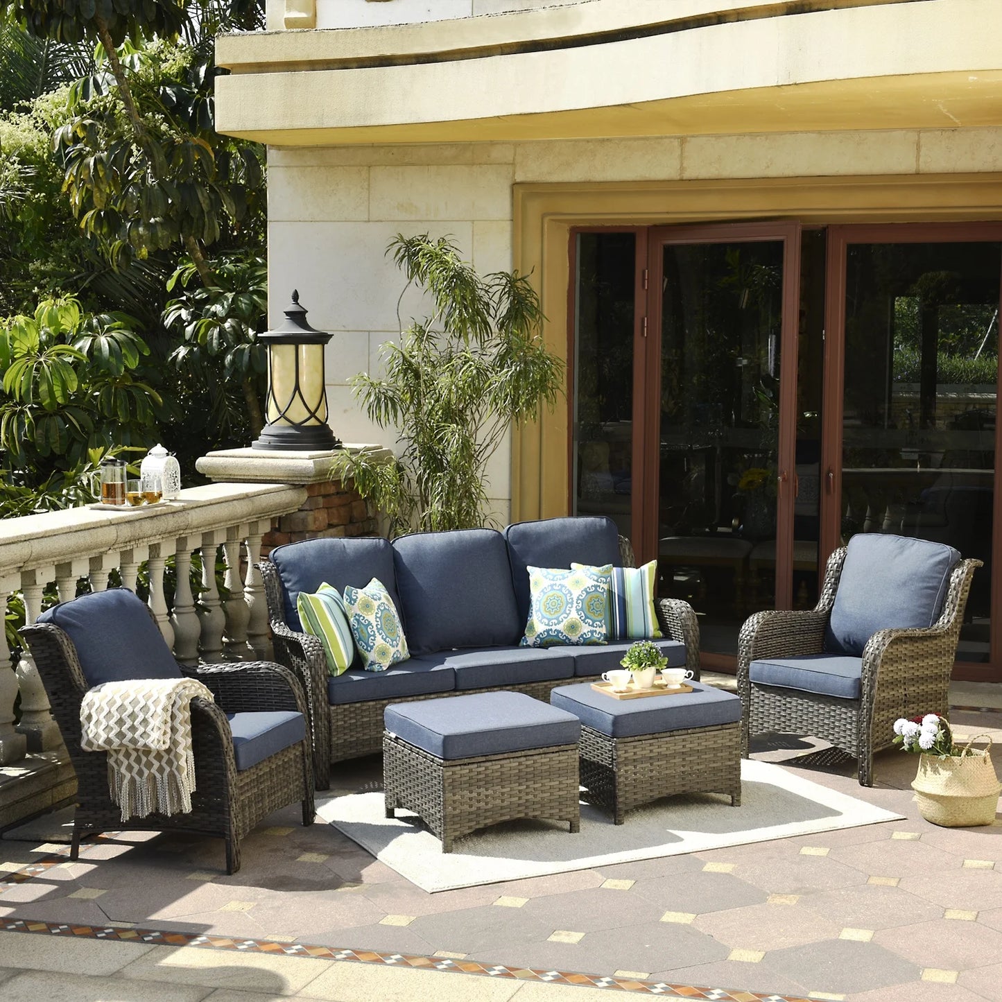 Row's Homes Wicker 5-Piece Patio Furniture Set